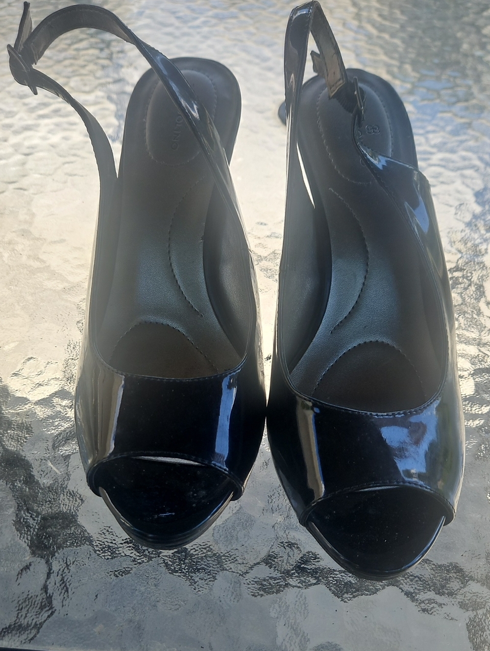 Bandolino Black Patent Peep-Toe Slingback Heels. Very Good Condition.